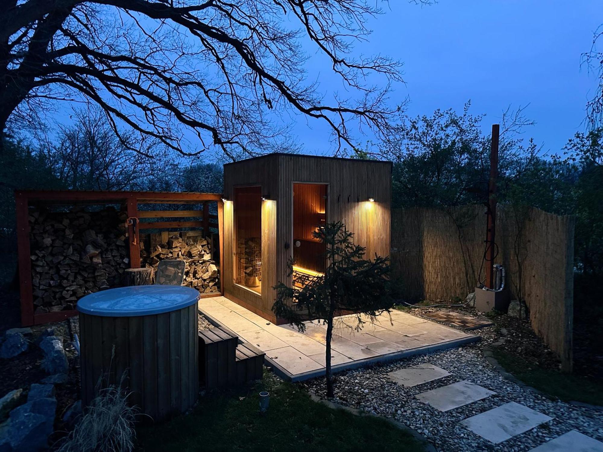 Wellness Chata Hideaway Se Saunou A Virivkou Třebechovice pod Orebem Esterno foto